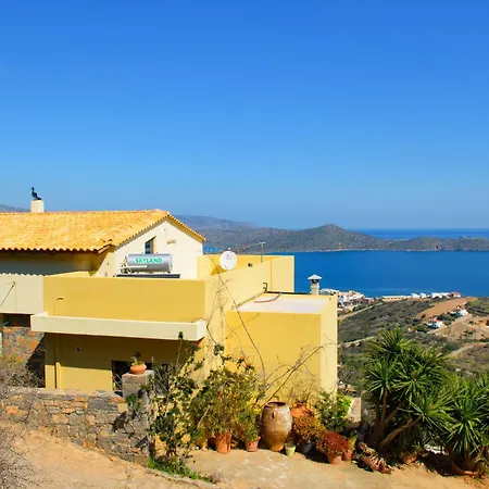 Irini Panoramic House Holiday home *