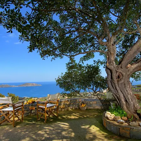 Irini Panoramic House Ferienhaus