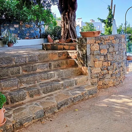Irini Panoramic House Nyaraló *