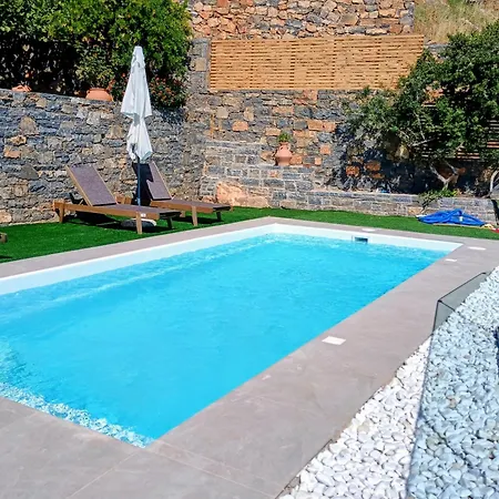 Irini Panoramic House *